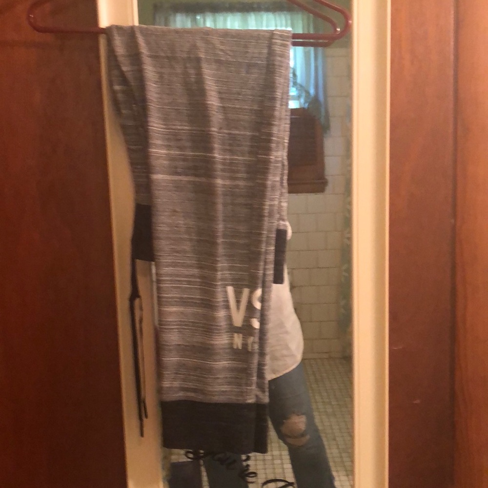 VS leggings